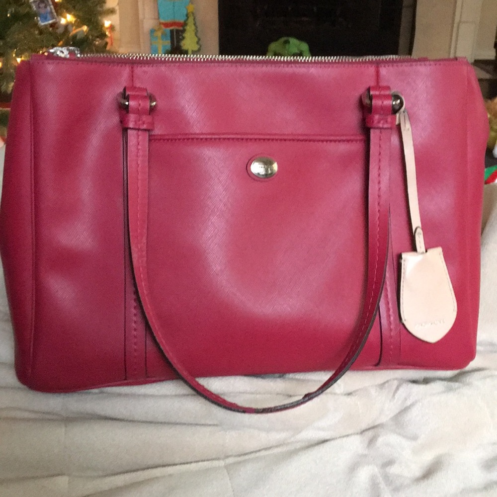 Coach purse.